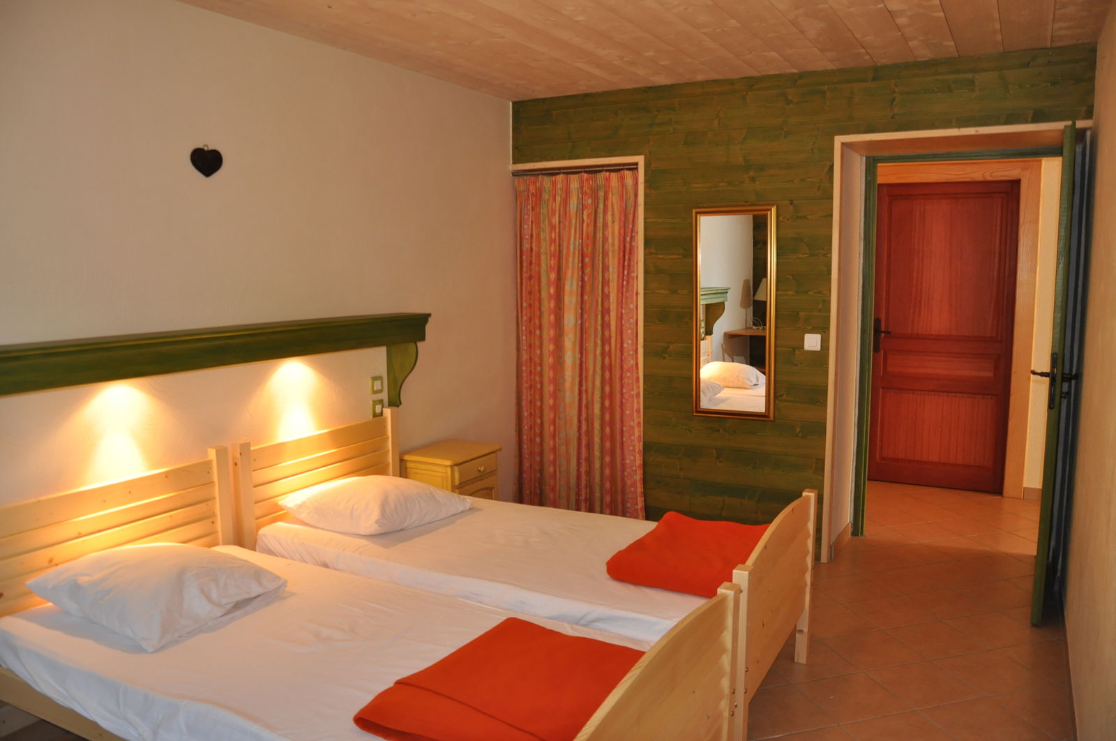 Tutta La Casa Saint-Aupre 127560