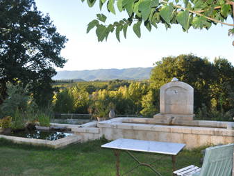 Entire Home La Tour-D'aigues 238538-9