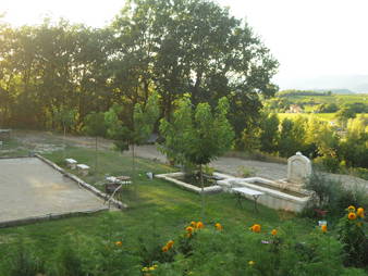 Entire Home La Tour-D'aigues 238538-10