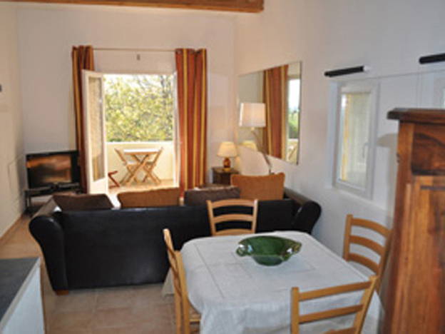 Logement Entier La Tour-d'Aigues 30052-1