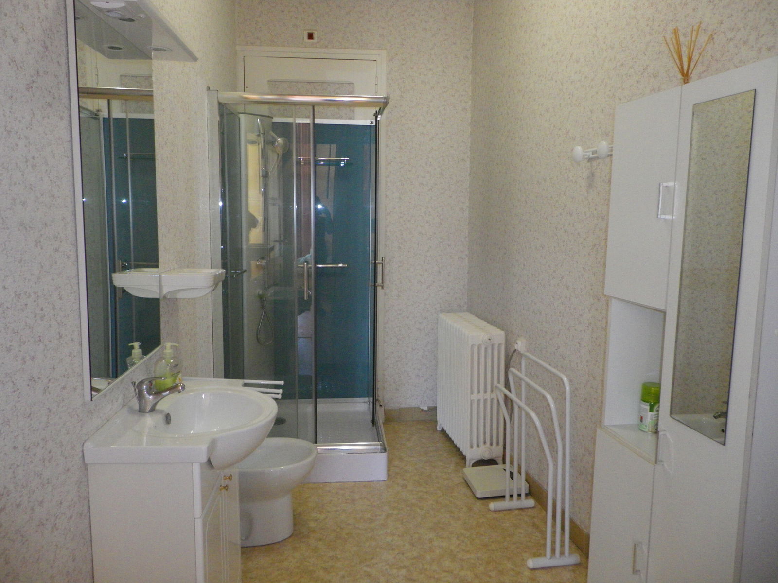 Unabhängiges Studio Condom 100914