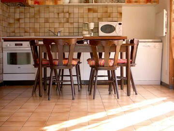 Entire Home Vagney 48470-4