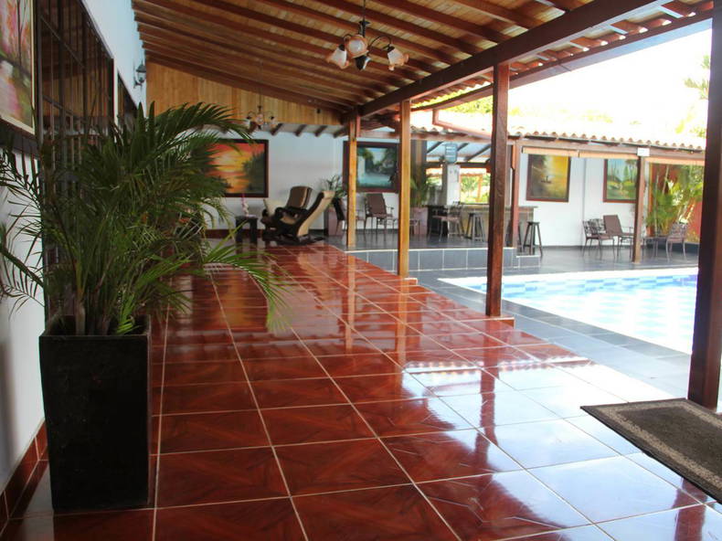 Logement Entier Girón 153901-3