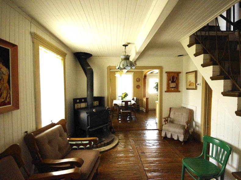 Logement Entier Hérouxville 100323-2