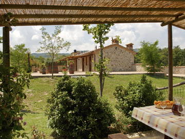 Logement Entier Fabro 194386-7