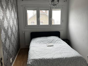 Chambre chez l'habitant à louer à Plombières-Lès-Dijon - photo 1-1
