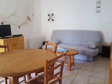 Room For Rent Agon-Coutainville 16577