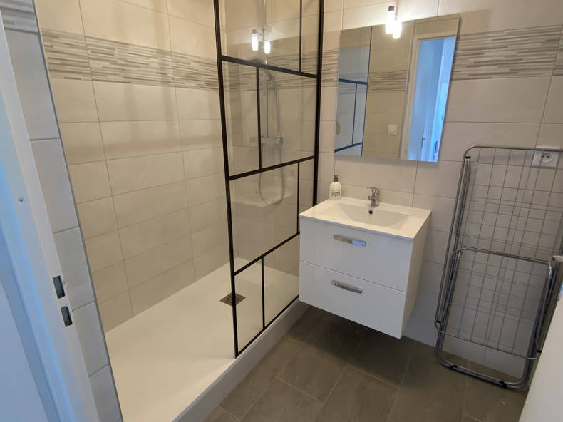 Logement Entier Bron 267885-4