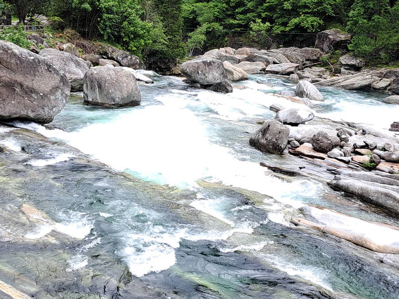 Entire Home Châtel 391847-5