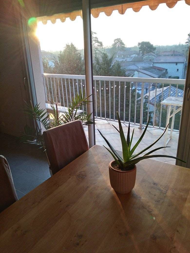 Homestay Miribel 483791