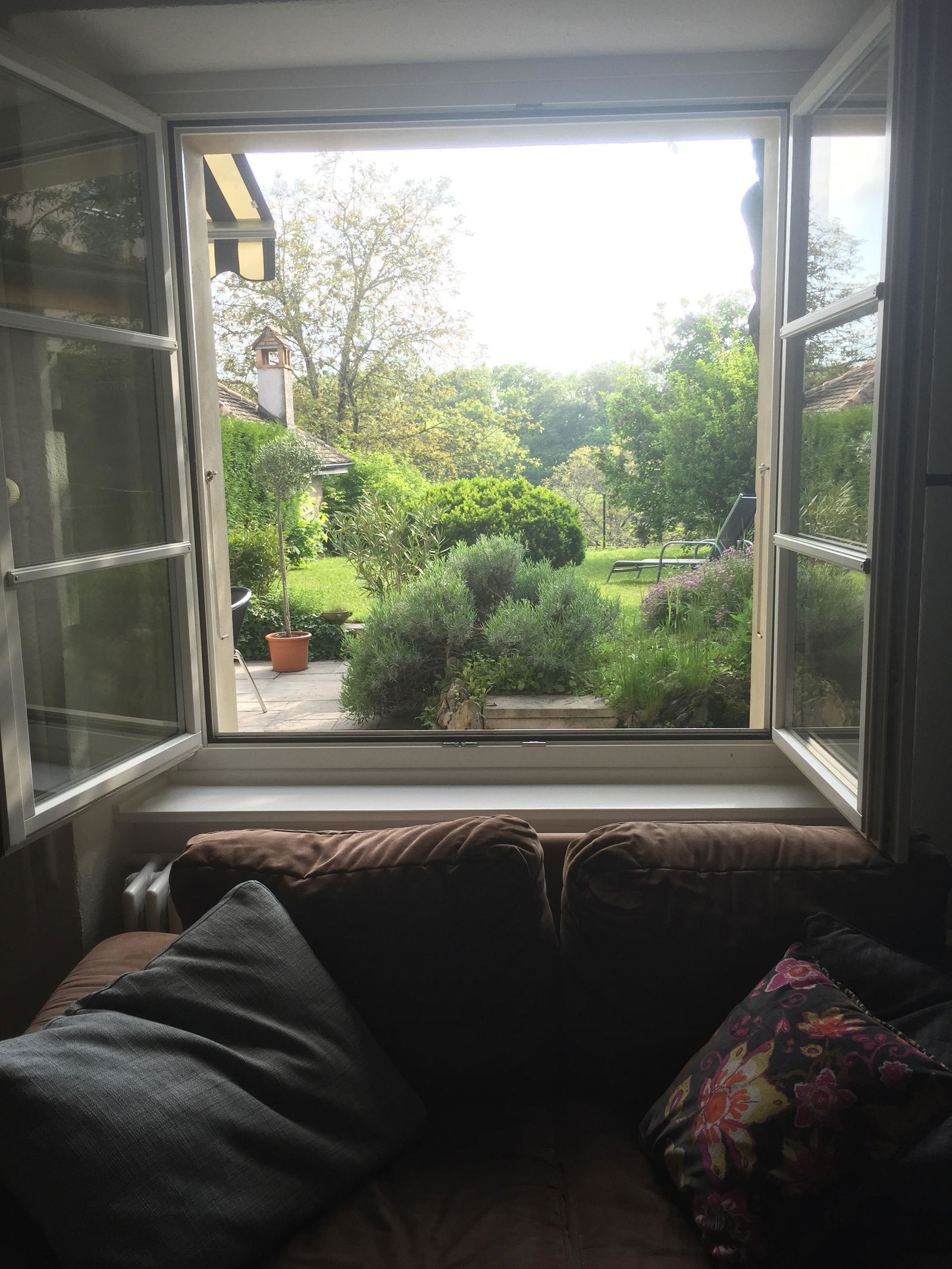 Homestay Givrins 142211