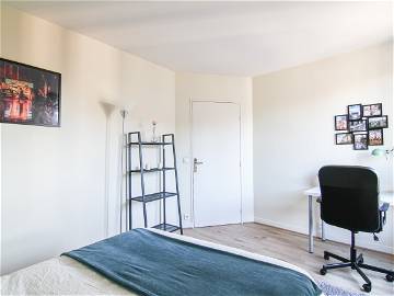 Room For Rent Rueil-Malmaison 223198