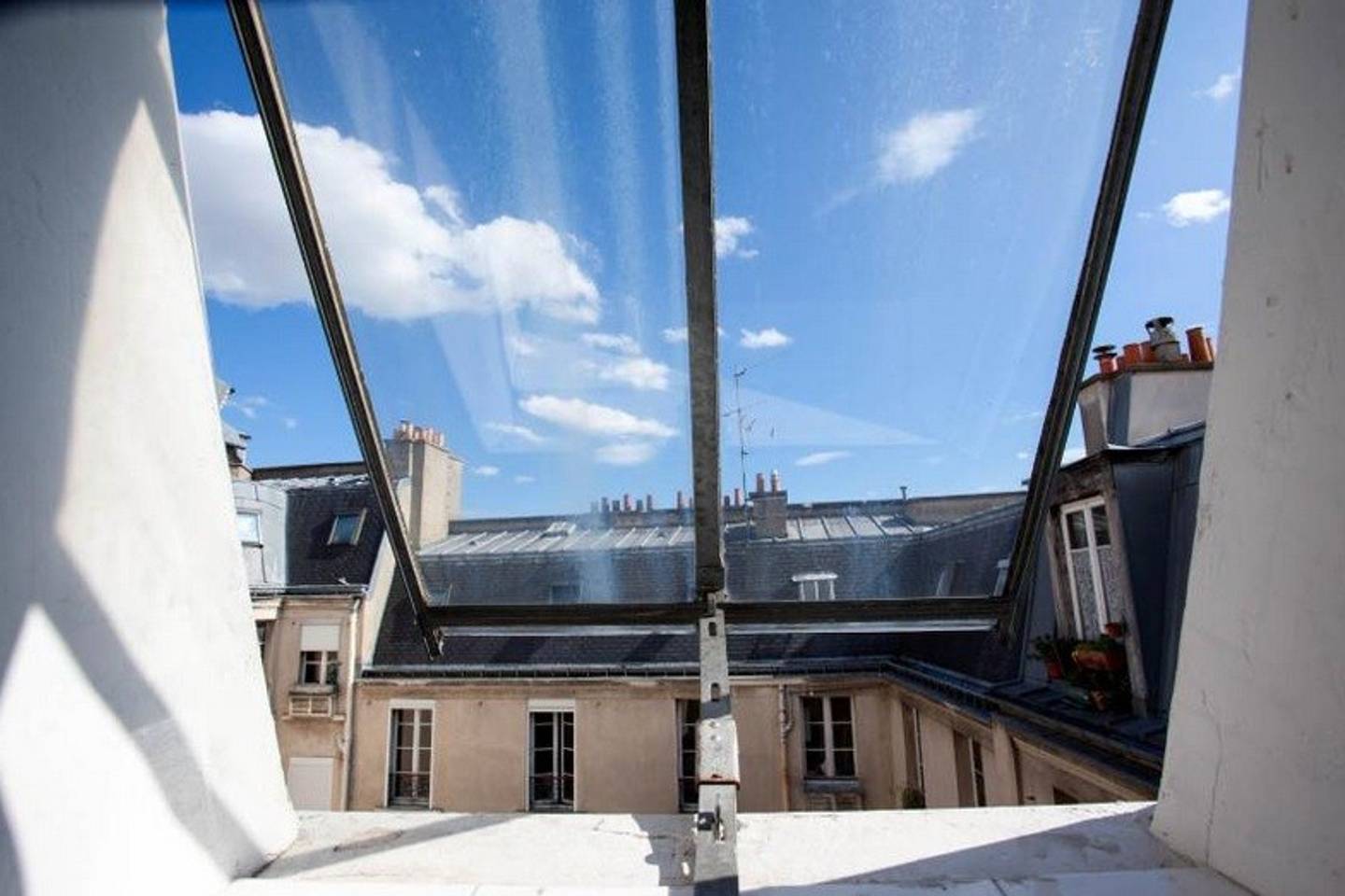 Estudio Independiente Paris 12720