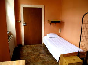 D58.3 Small studio in Arlon Center
