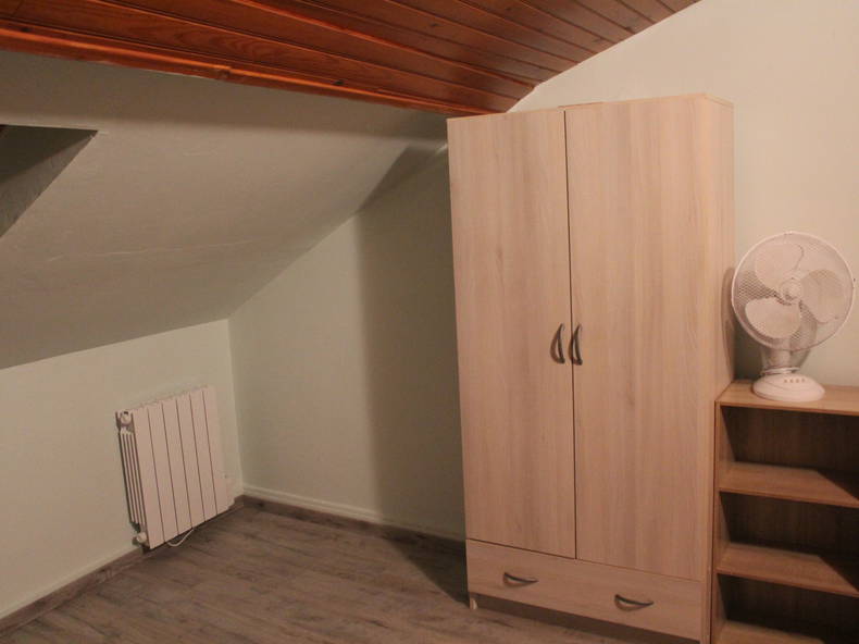 Kolokation Moulins 318142-3