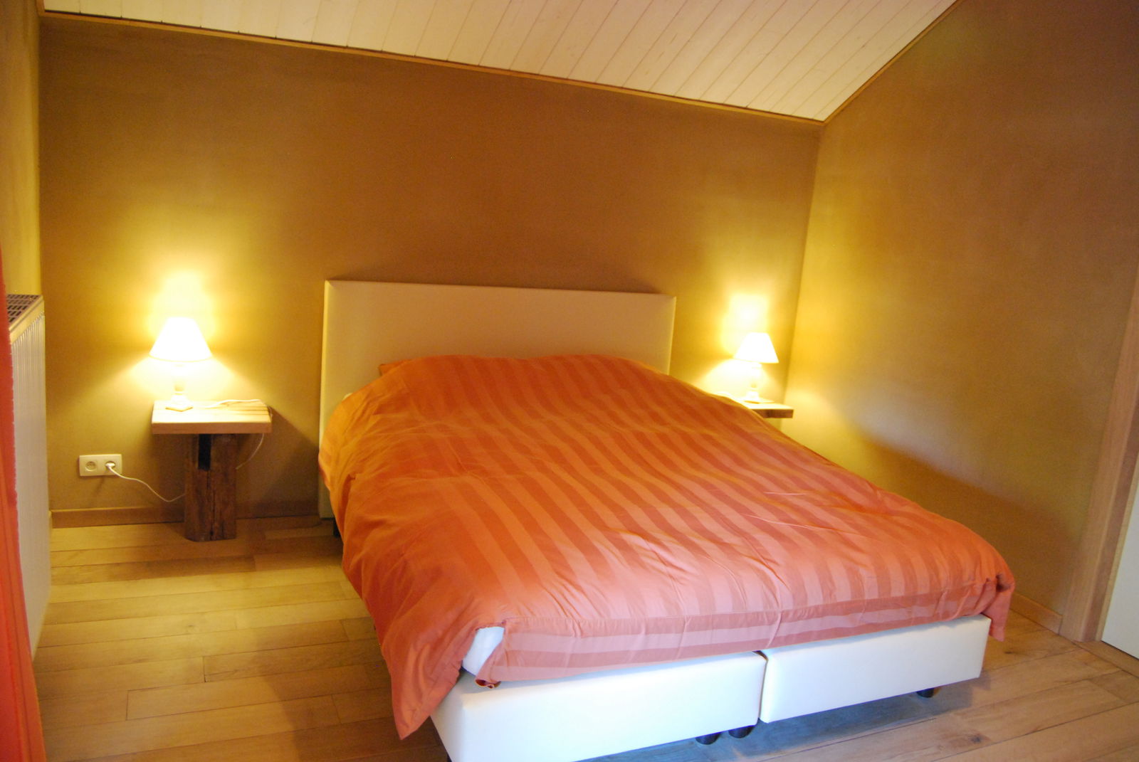 Onofhängeg Studio Daverdisse 25401