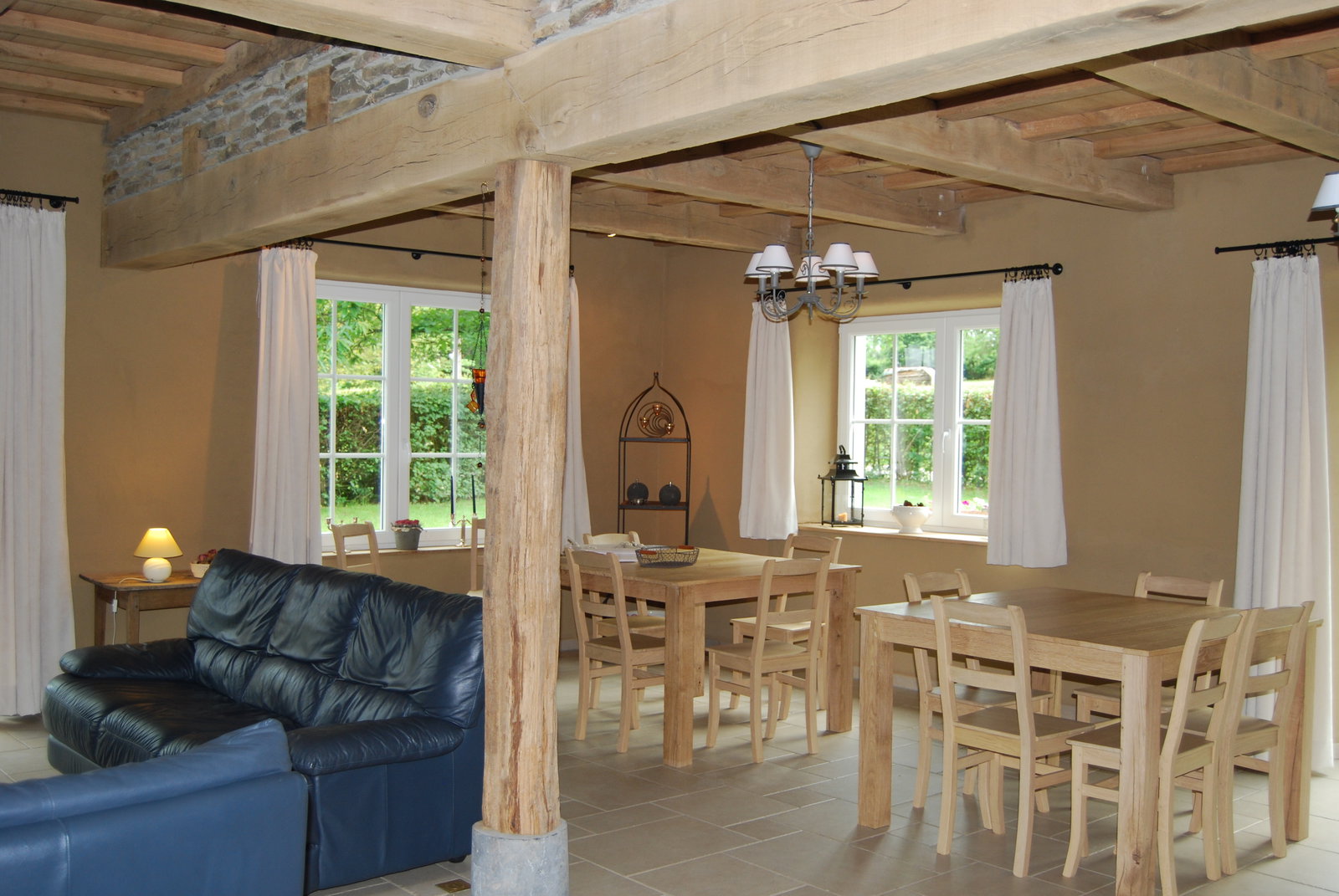 Ganz Haus Daverdisse 663018