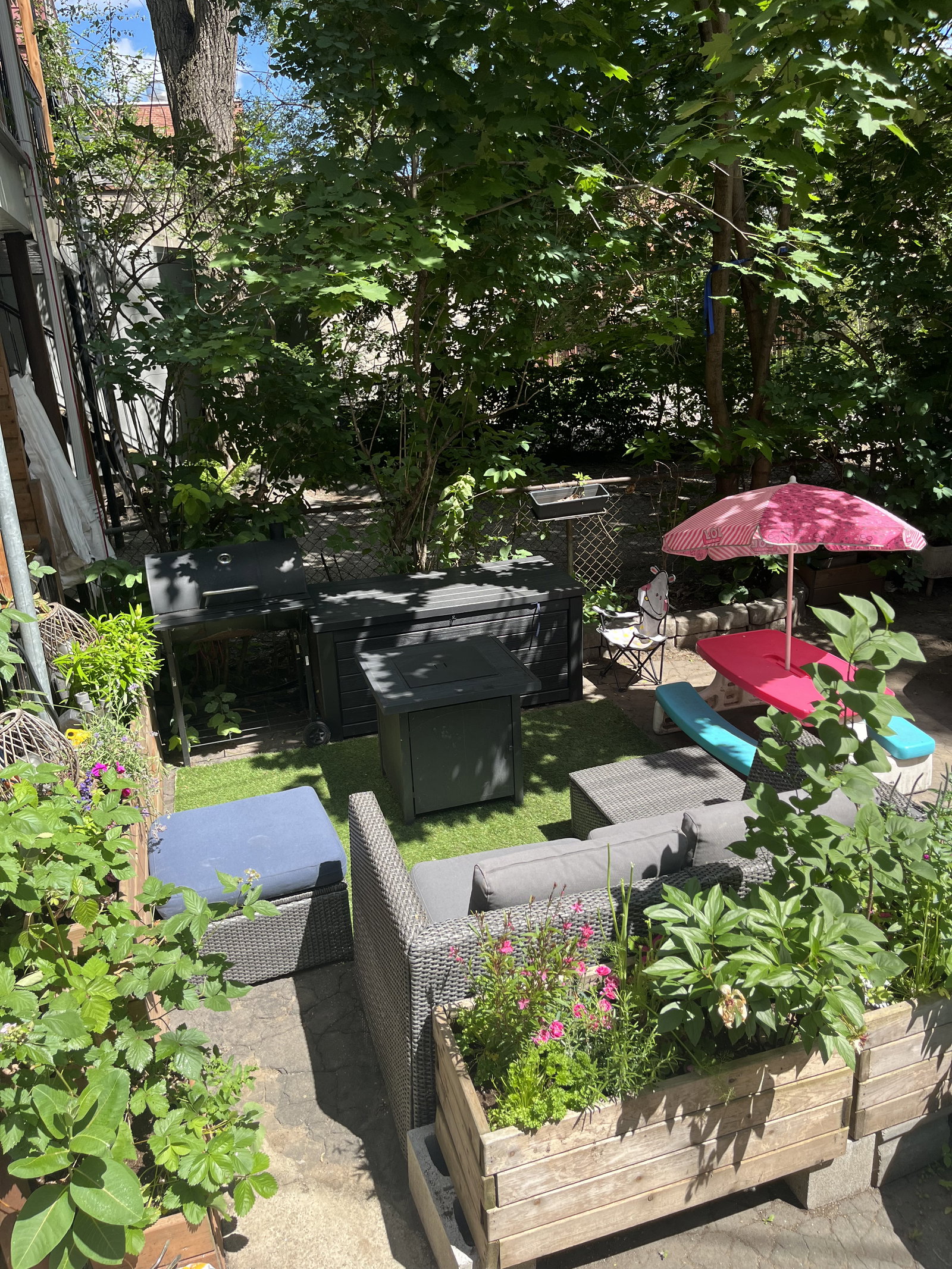 Delat Boende Montréal 676835