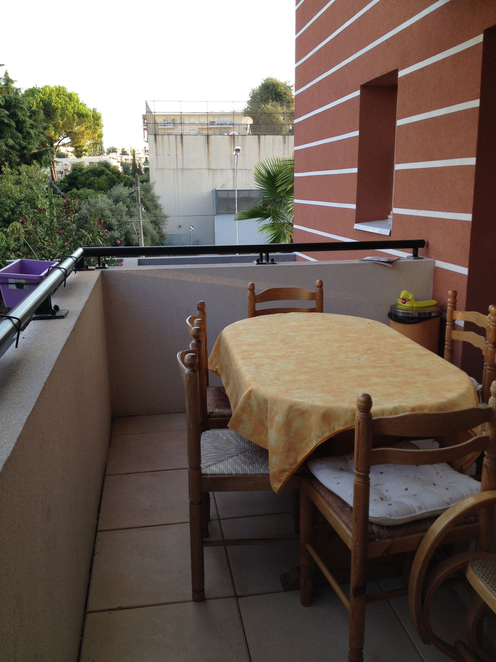 Colocation Antibes 97905