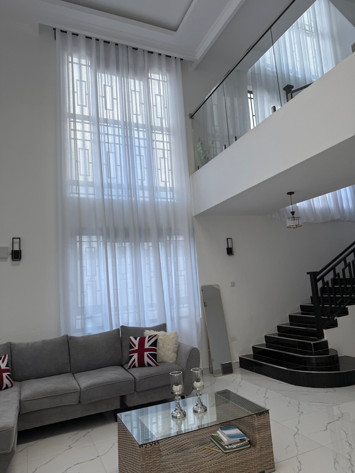 Entire Home Pridelands 670731