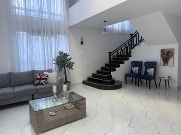 Logement entier à louer à Pridelands - photo 5 : autre pièce-5