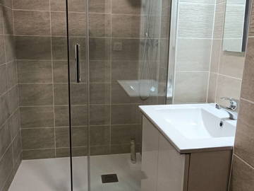 Colocation à louer à Pau - salle de bain-6