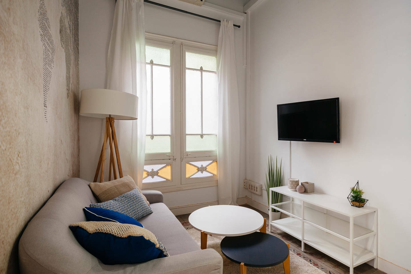 Homestay Barcelona 200323