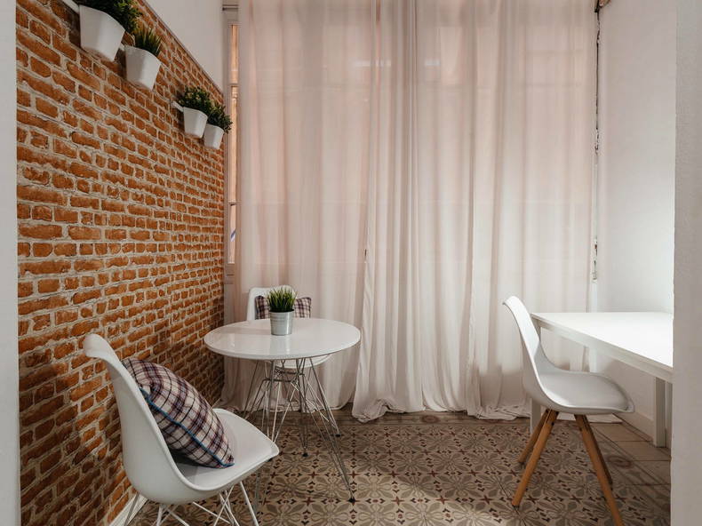 Quedarse En Casa Barcelona 200129-2