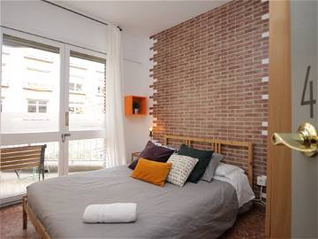 Room For Rent Barcelona 190711