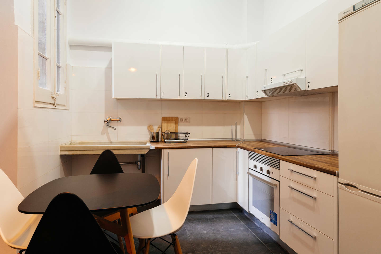 Homestay Barcelona 200129