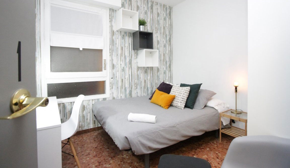 Homestay Barcelona 200303