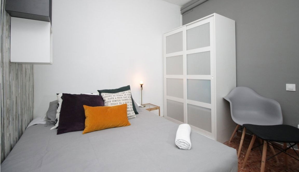 Homestay Barcelona 200303