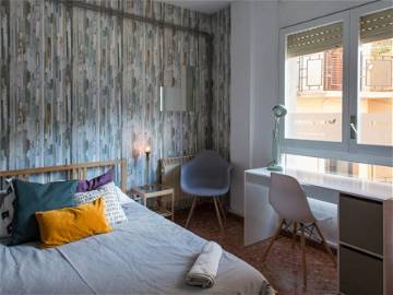 Roomlala | Designzimmer Im Paseo De Gracia (RH3-R9)