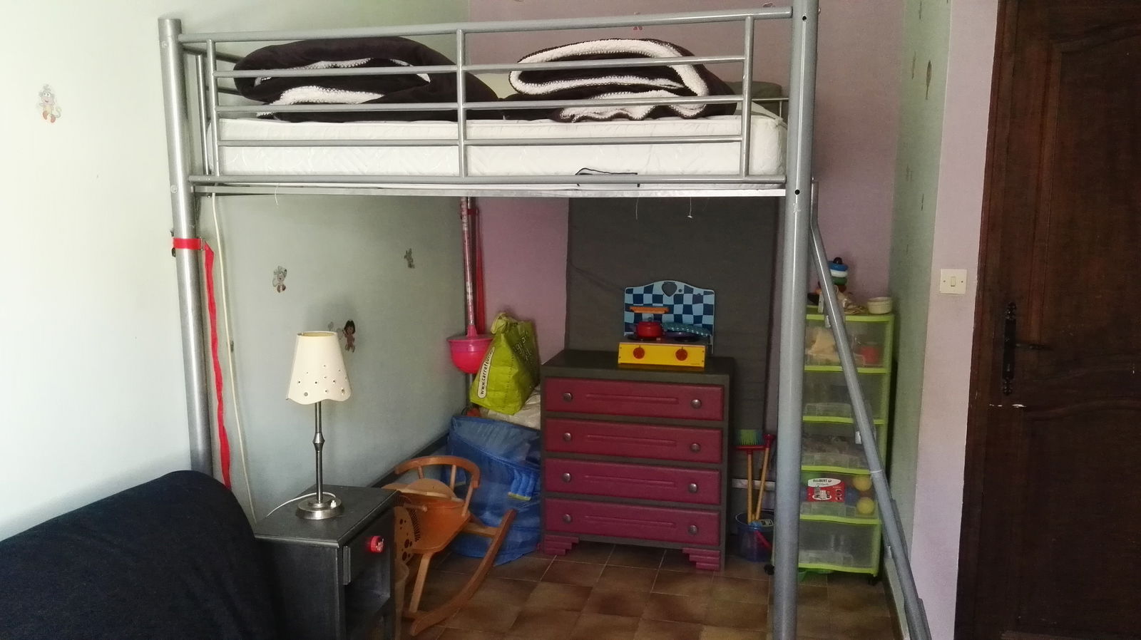 Entire Home Aramon 167998