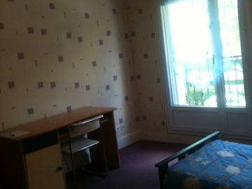 Kolokasie Asnières-sur-Seine 48497-4