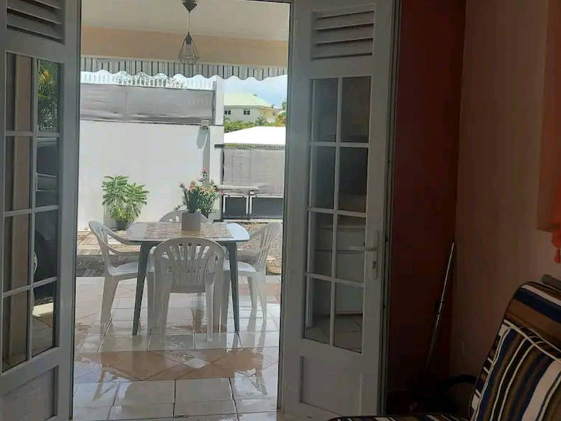 Toda La Casa Sainte-Luce 394852-3