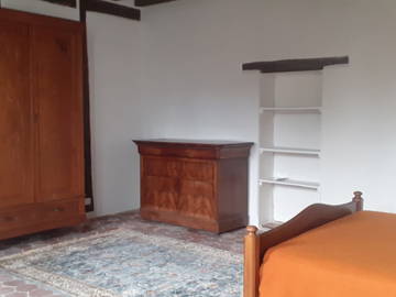 Chambre À Louer La Celle-Saint-Cyr 467808