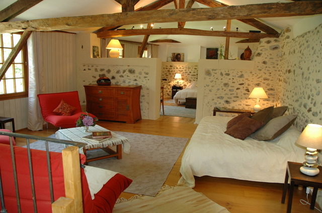 Gästezimmer Tajan 15021