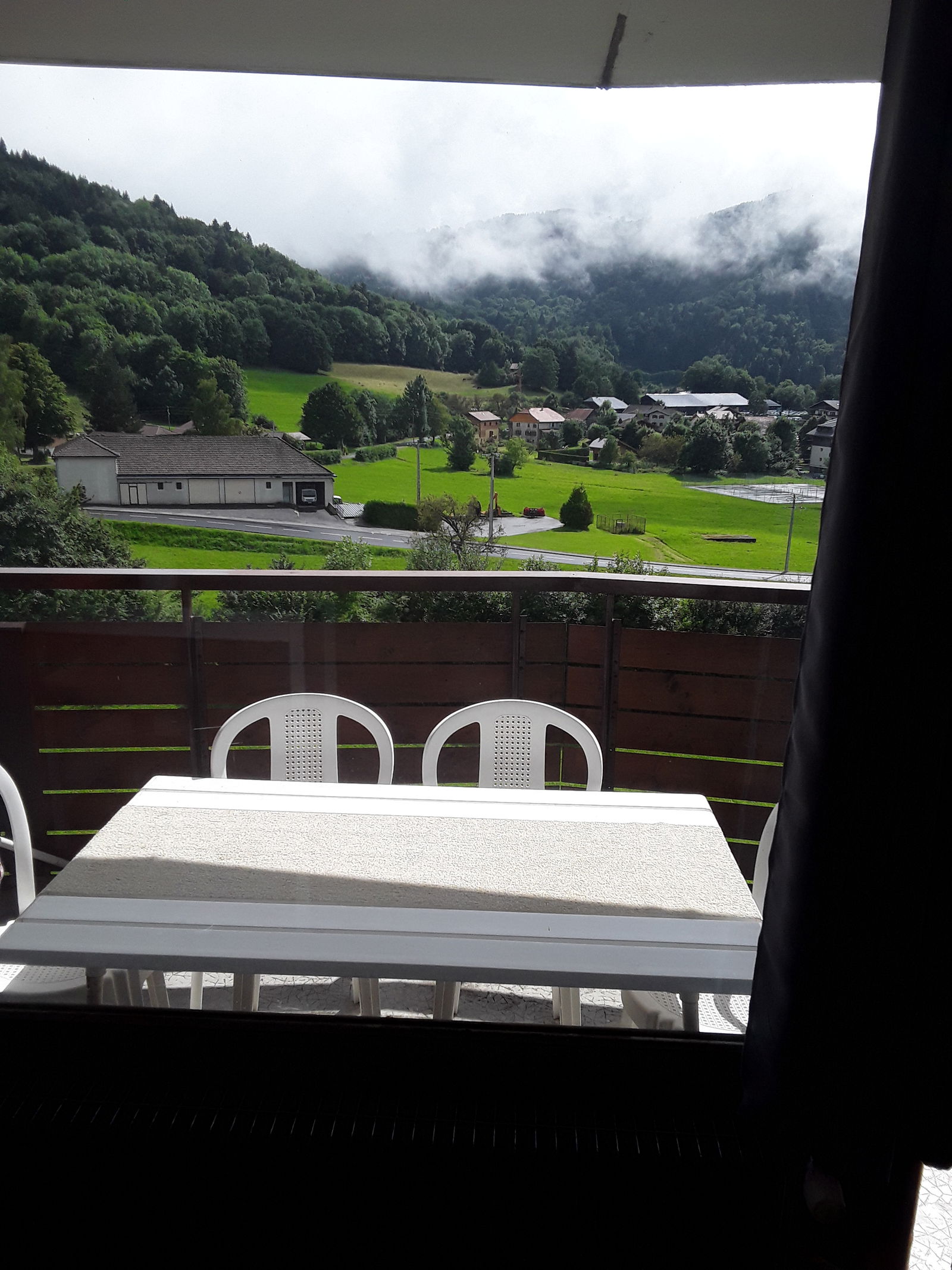 Ganzes Haus Thollon-les-Mémises 260929