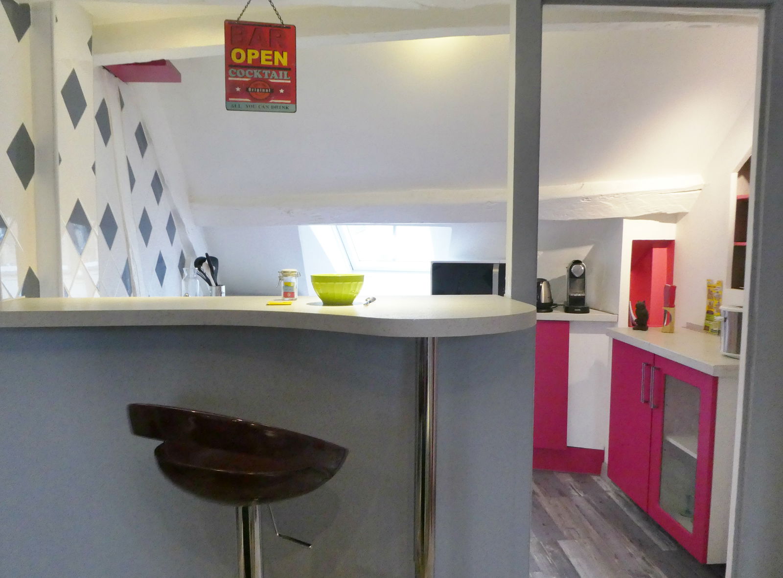 Independent Studio Dijon 38714