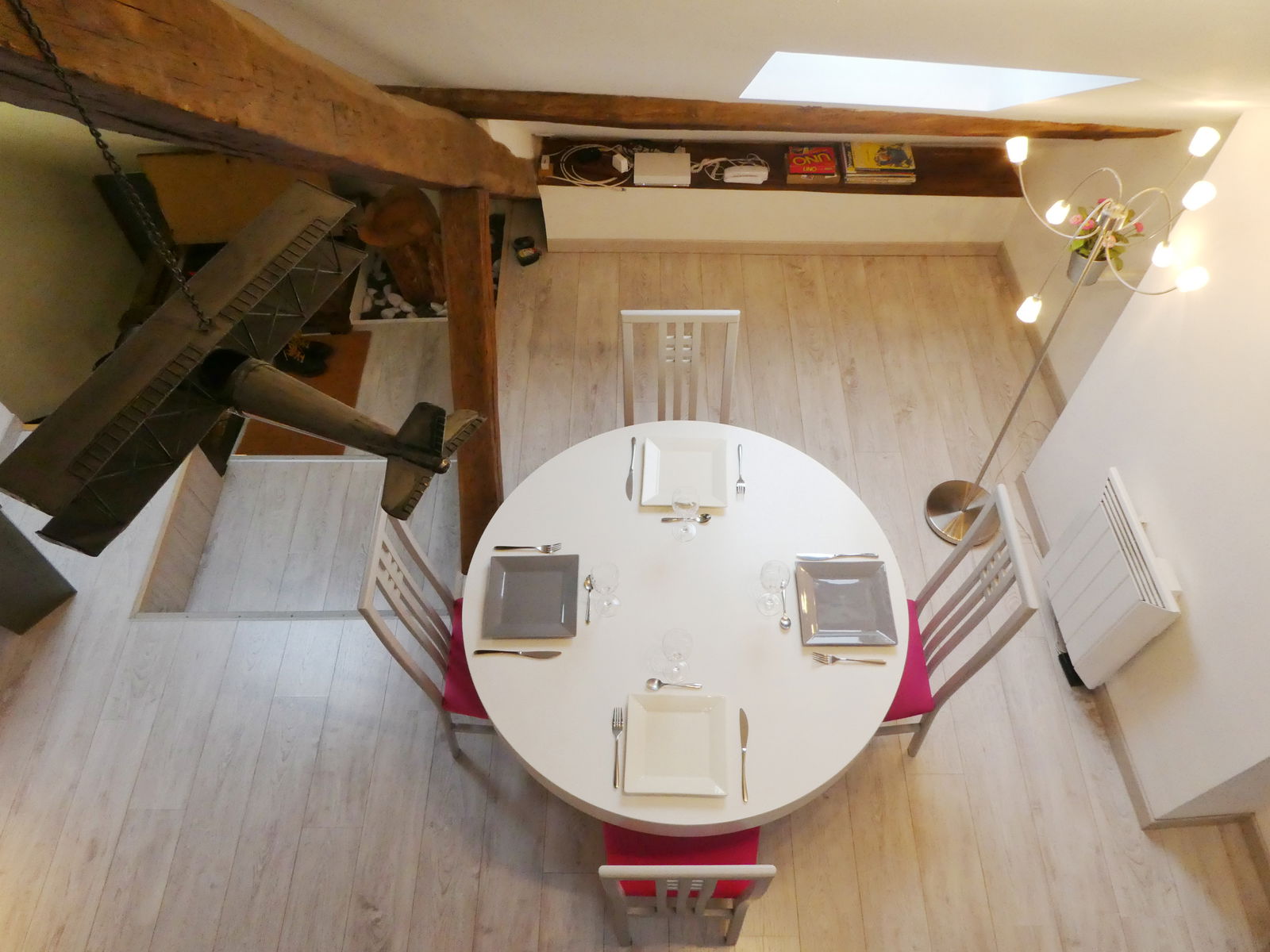Independent Studio Dijon 38714
