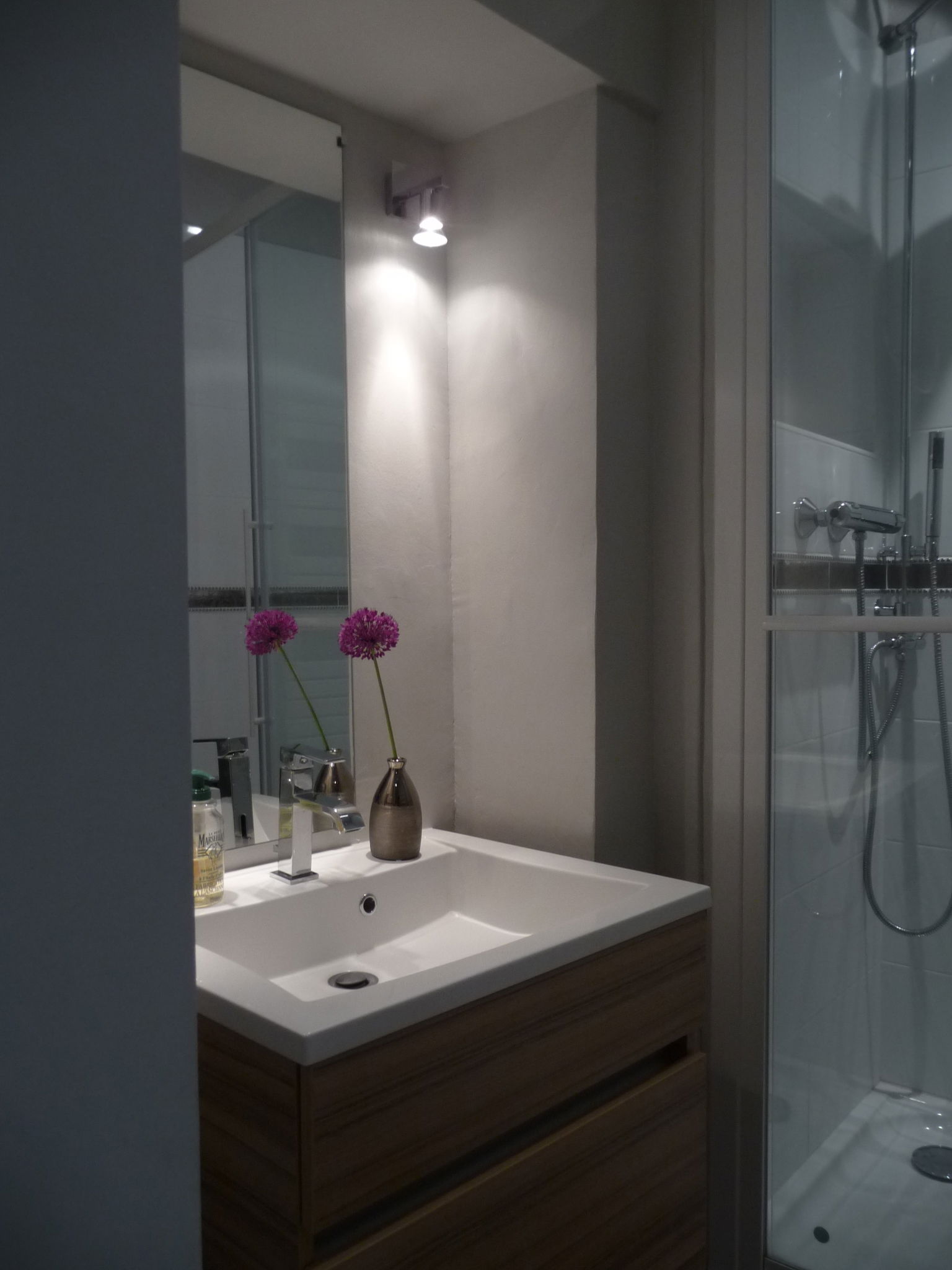 Oberoende Studio Dijon 6327
