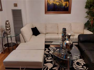 Roomlala | Długoterminowy wynajem komfortowego apartamentu