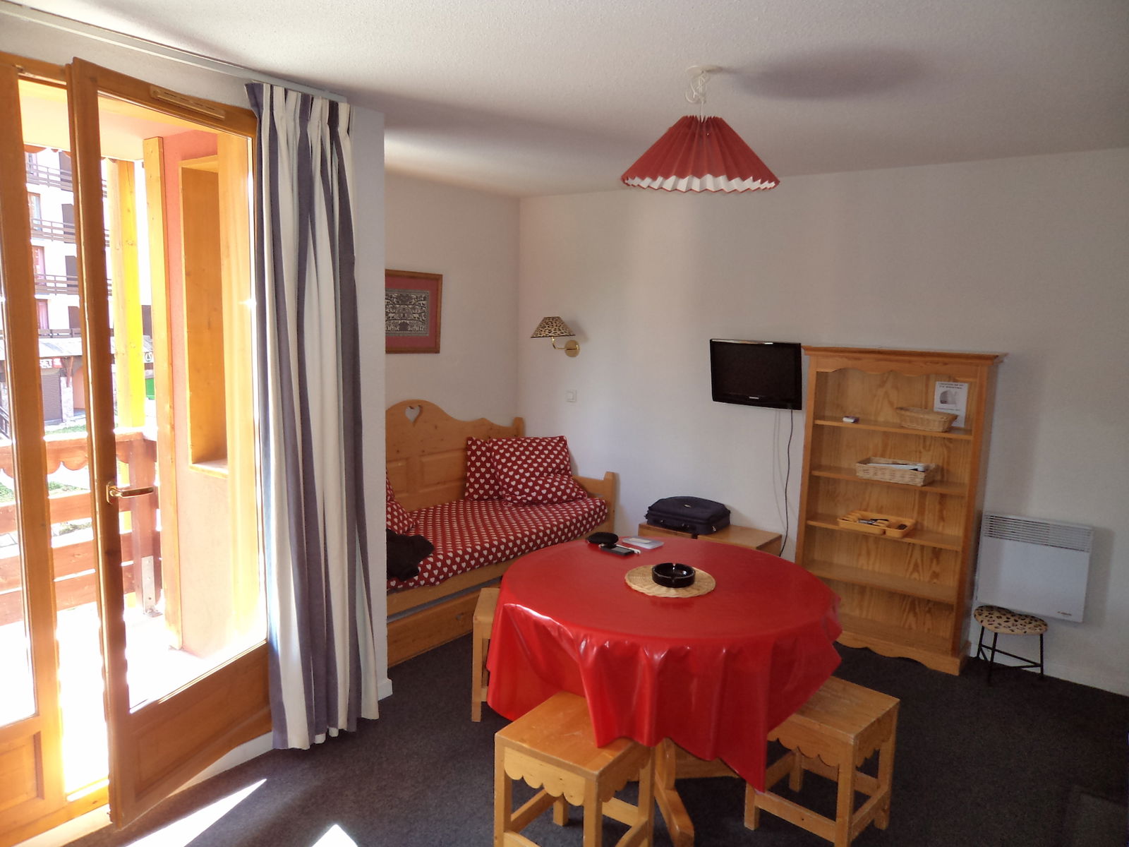 Niezależne Studio Risoul 64720