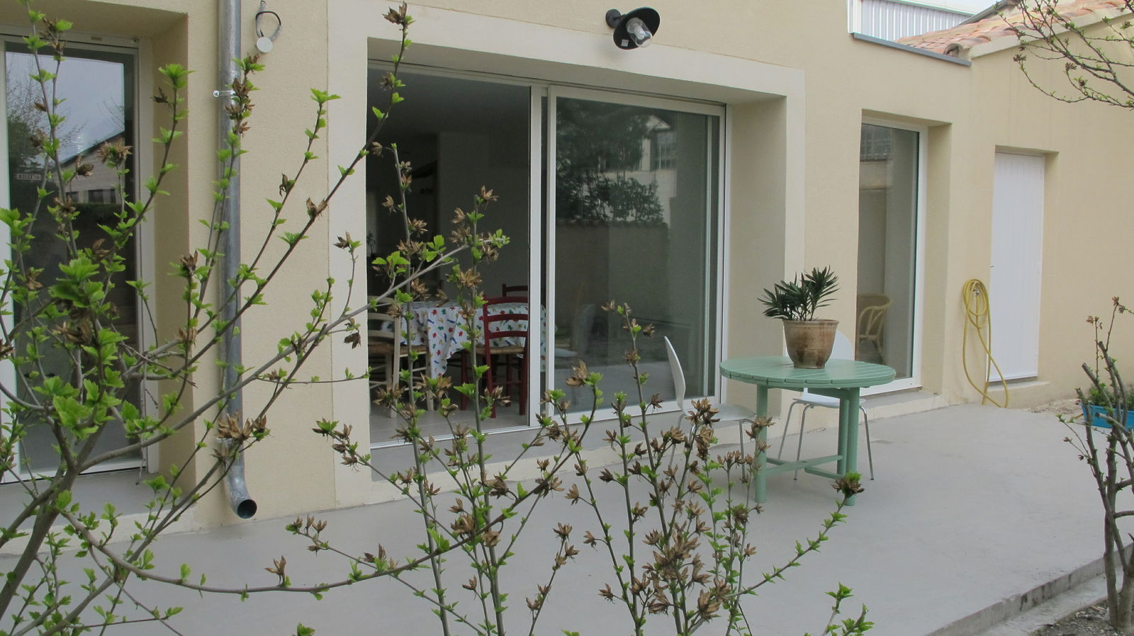 Niezależne Studio Avignon 71340