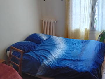 Roomlala | Do wynajęcia duży pokój. To sypialnia i jadalnia