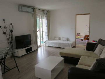 Roomlala | Do wynajęcia mieszkanie 2 pokojowe 46m²