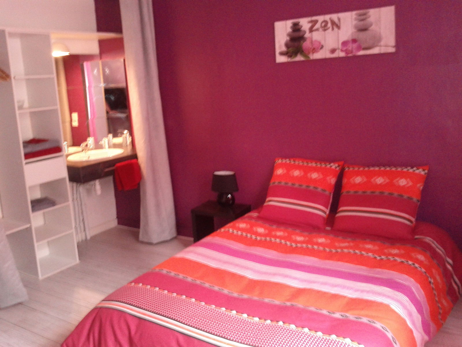 Pokoje Gościnne Rennes 72727