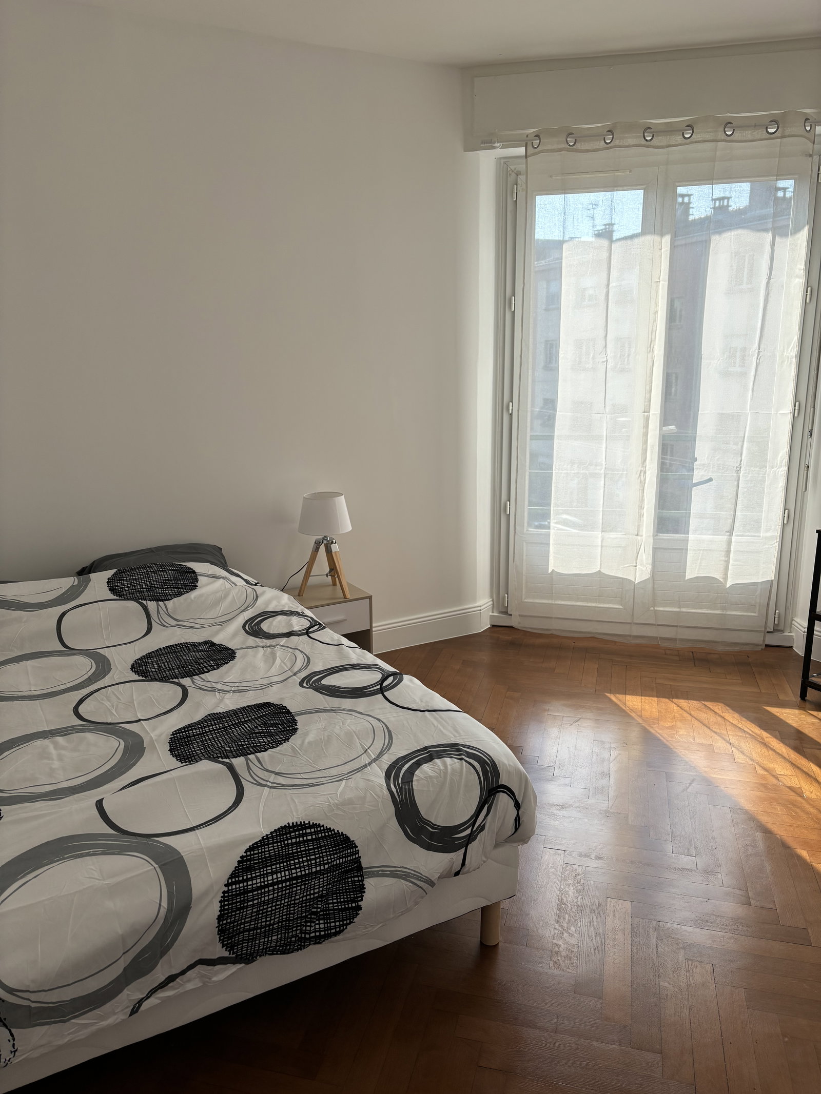 Kolokacja Ambilly 597414