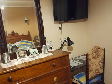 Roomlala | Do wynajęcia pokój w domu pensjonariusza